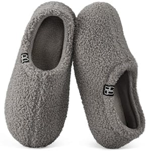 HomeTop Women's Fuzzy Slippers
