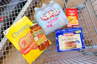 kroger groceries haul under $20 in shopping cart