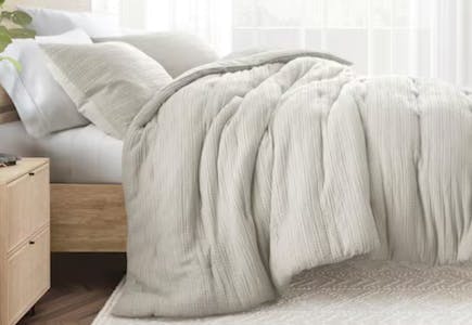 Becky Cameron King Comforter Set