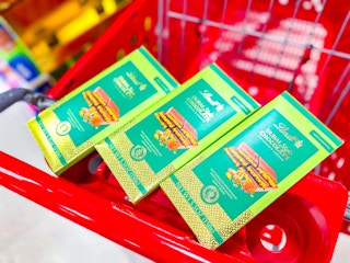 Target-Lindt-dubai-chocolate-bar-1