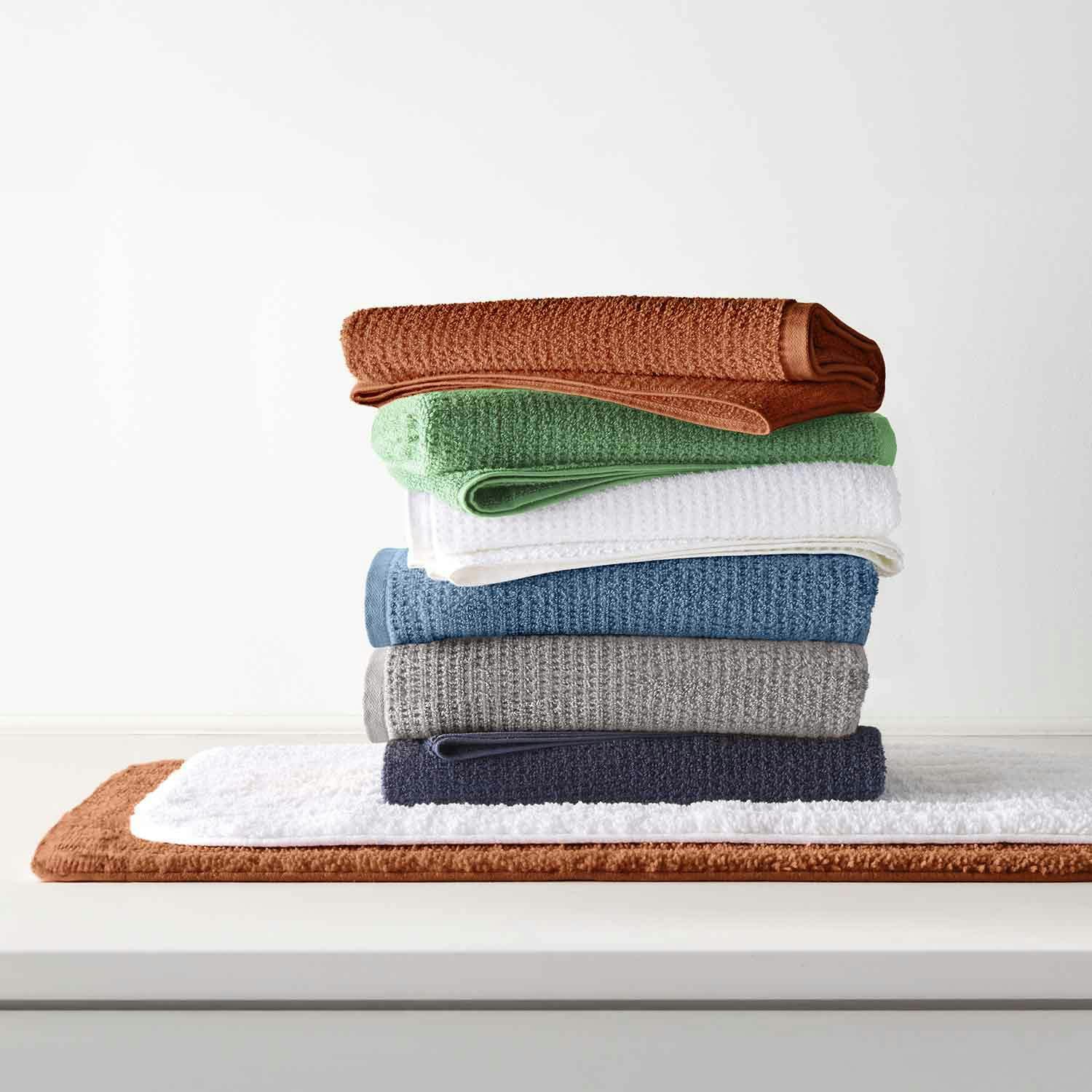 Home Expressions Bath Towel