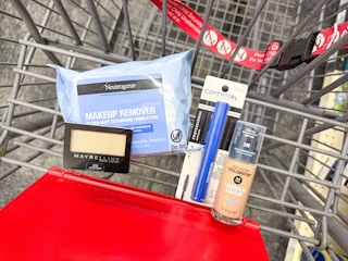 cvs-makeup-neutrogena-maybelline-revlon-covergirl-kcl-7110