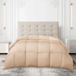 Private Label Down-Alternative Comforter
