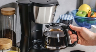 best buy bella pro series coffee maker featured image 1683816599 1683816600