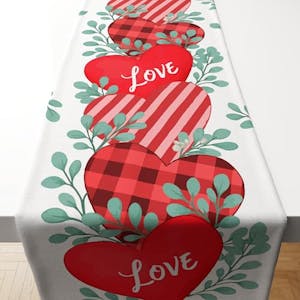 Heart Table Runner