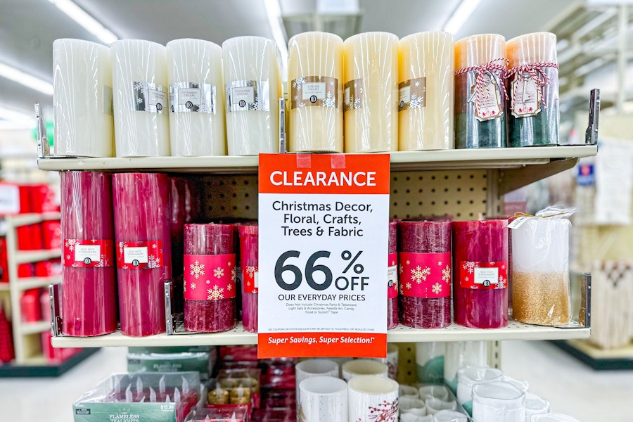 hobby-lobby-christmas-decor-candles-clearance-kcl-07