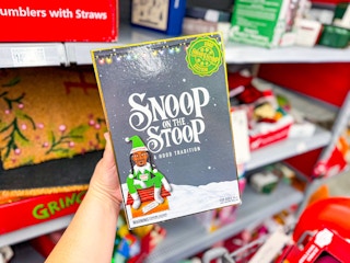 walmart-snoop-on-the-stoop-christmas-clearance-2025-kcl